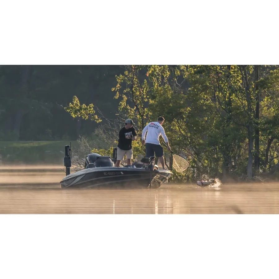 Baitcast Fishing Reel For Heavy Duty Angling With Smooth Rotation