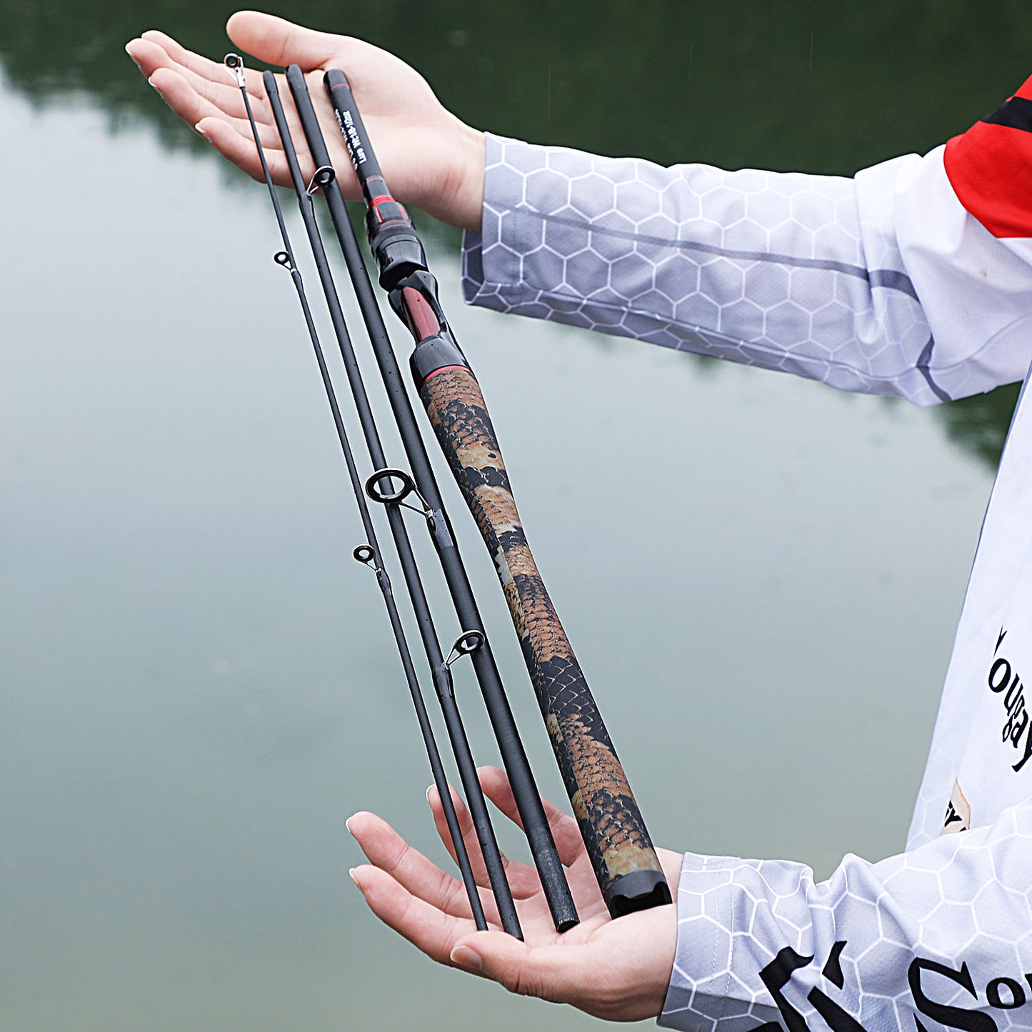 Sougayilang 4-Part Ultra-light Carbon Fiber Fishing Rod Spinning Casting