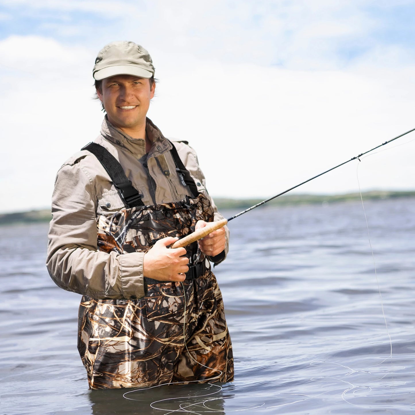 NylonPVCChestWaders ForMen WithAllSeasonDurable Waterproofing Fishing Hunting Gear
