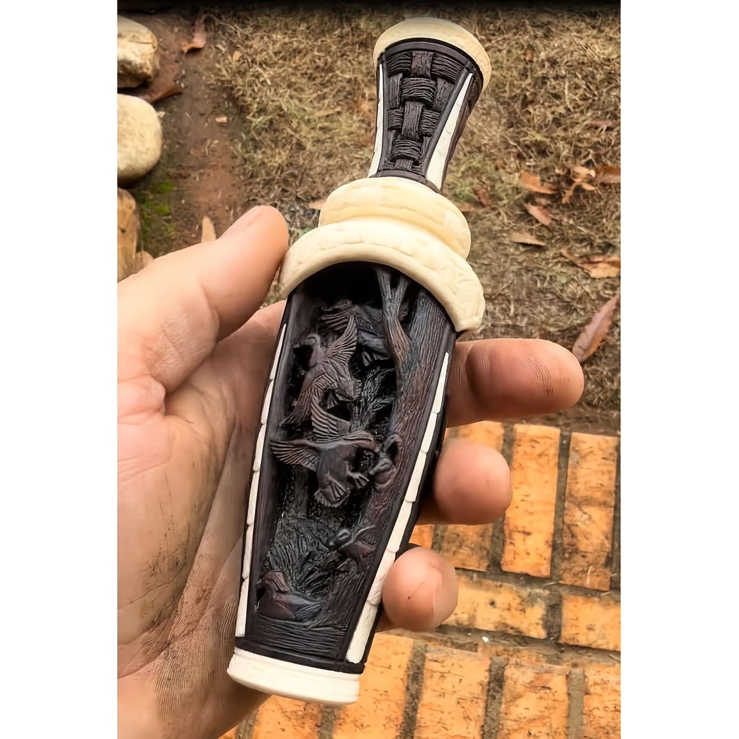Hand Carved Realistic Duck Hunting Call For Waterfowl Enthusiasts